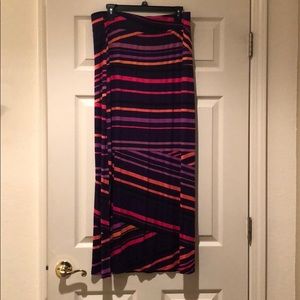 A.n.a maxi skirt striped